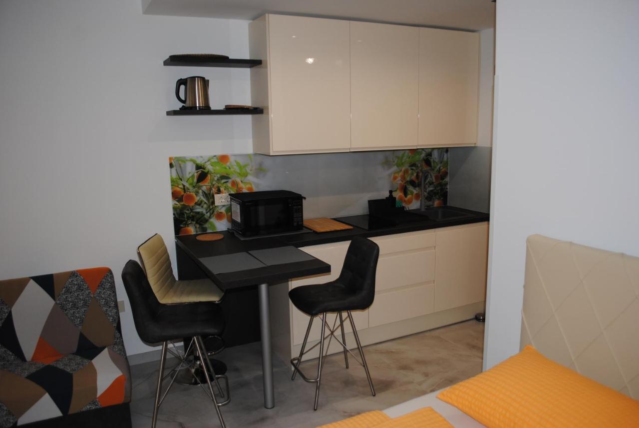Apartments Samec イゾラ エクステリア 写真