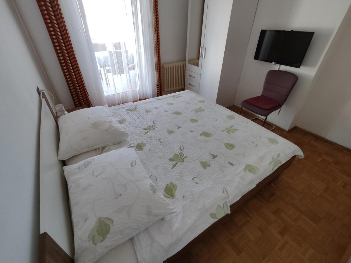 Apartments Samec イゾラ エクステリア 写真