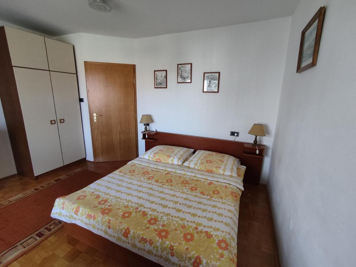 Apartments Samec イゾラ エクステリア 写真