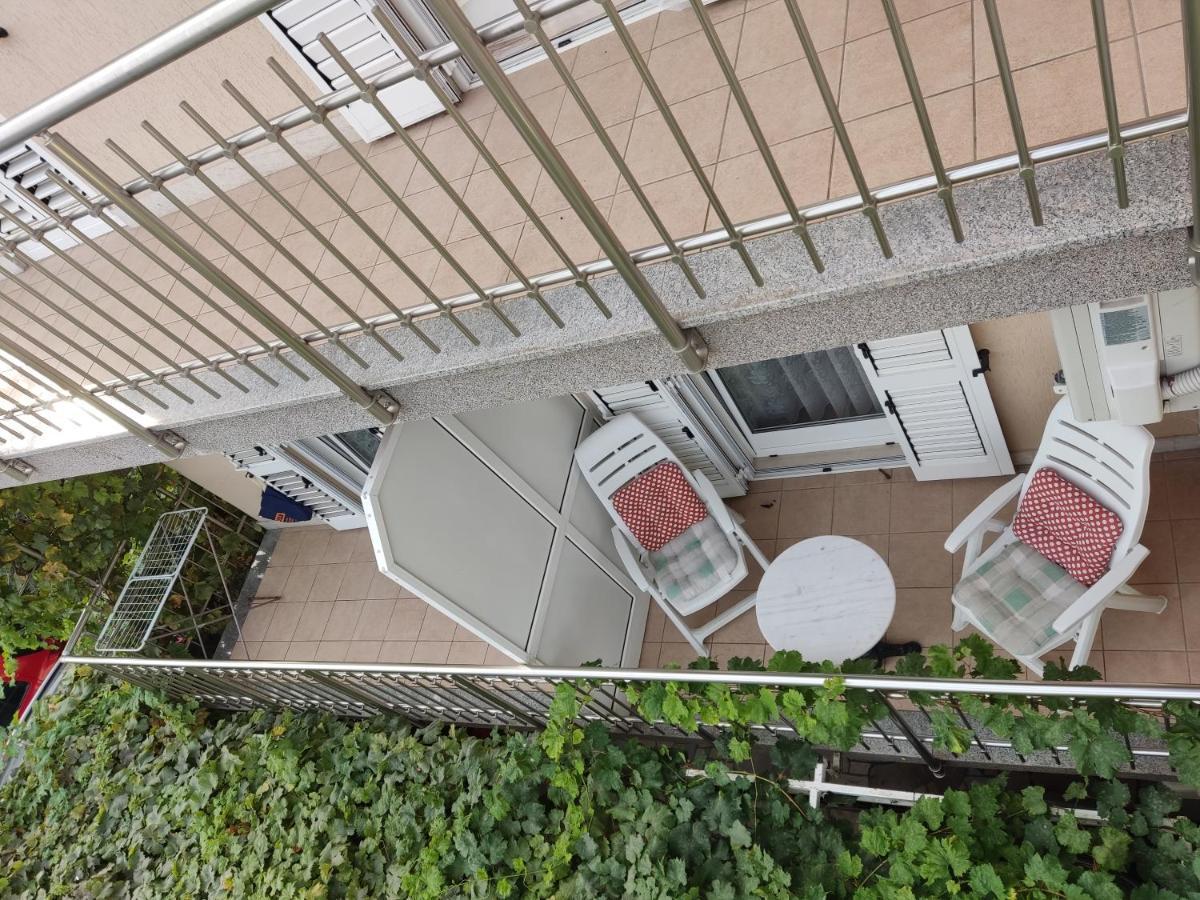 Apartments Samec イゾラ エクステリア 写真