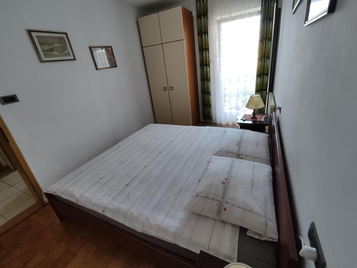 Apartments Samec イゾラ エクステリア 写真