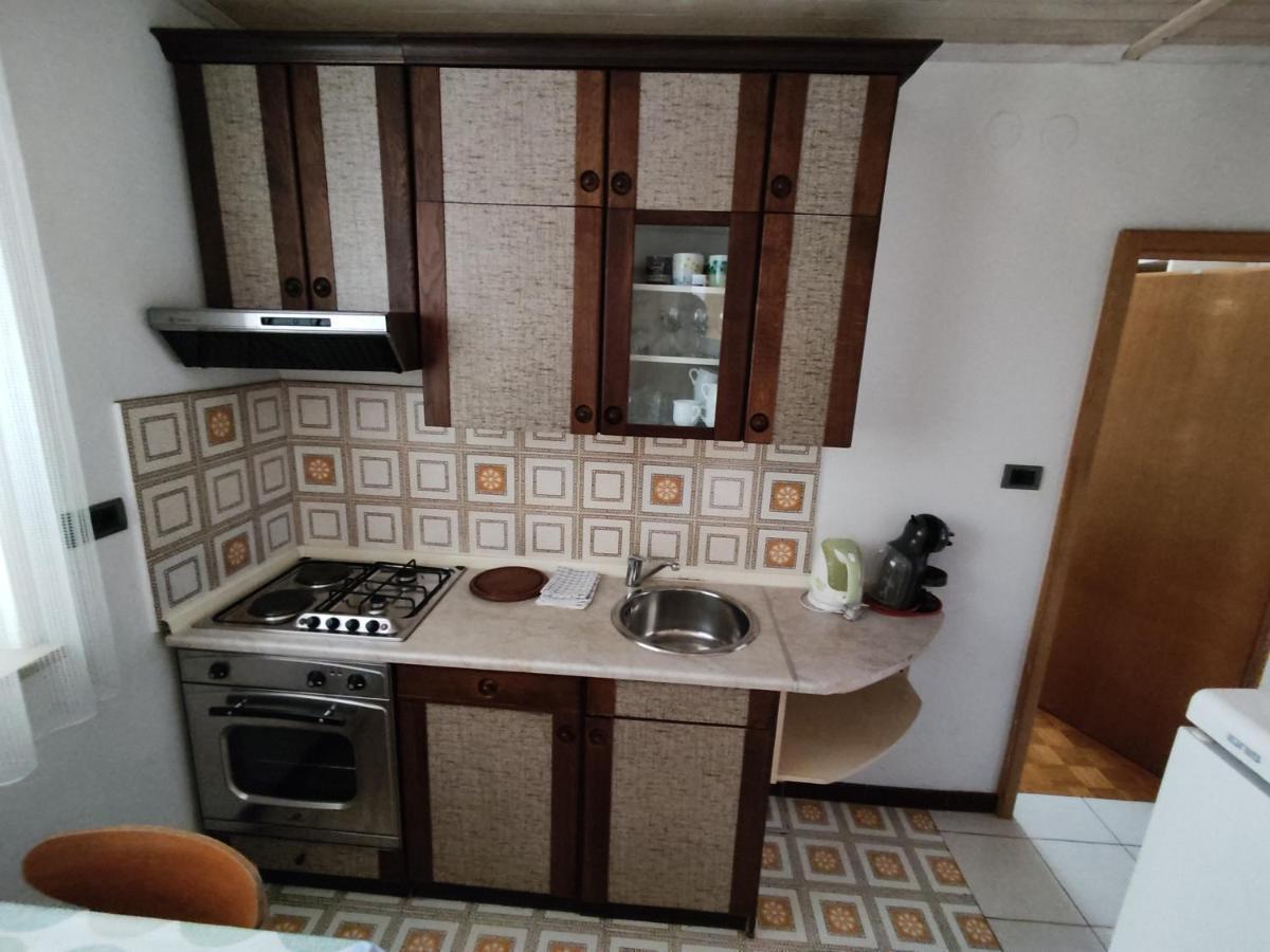 Apartments Samec イゾラ エクステリア 写真