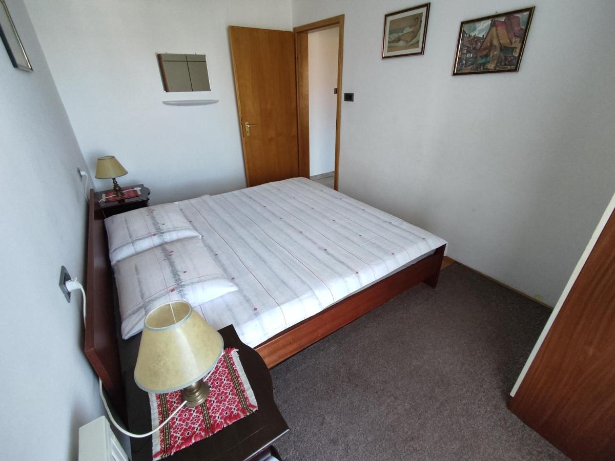 Apartments Samec イゾラ エクステリア 写真