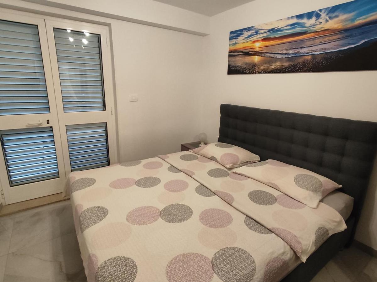 Apartments Samec イゾラ エクステリア 写真