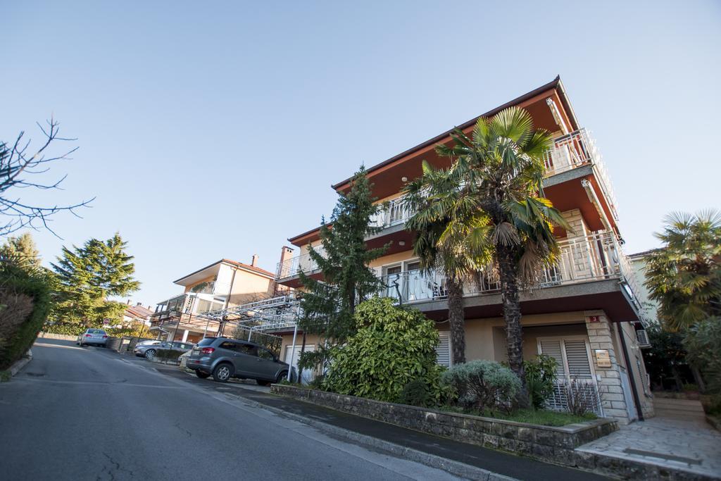 Apartments Samec イゾラ エクステリア 写真